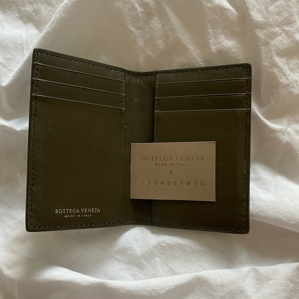 AUTHENTIC Bottega Veneta Flap Credit Card Case